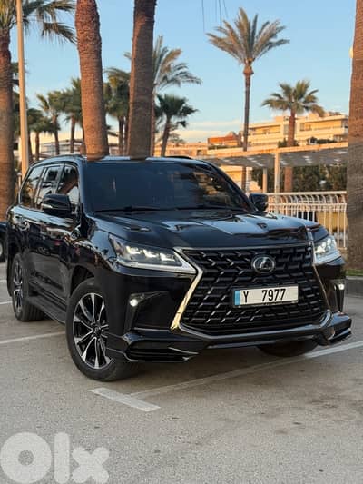 Lexus LX-570s 2021