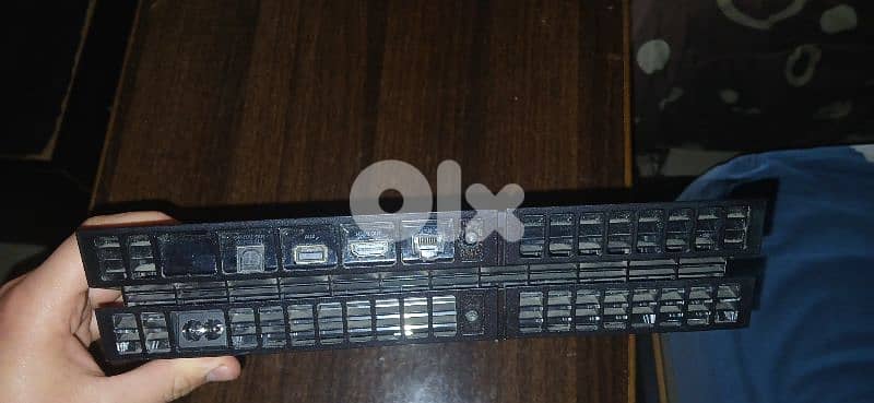 ps4 used 1 TB 160$ 3