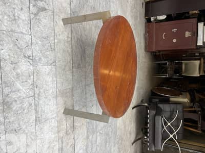 vintage mid century round table sleep comfort 1970’s طاولة نص مبرومة