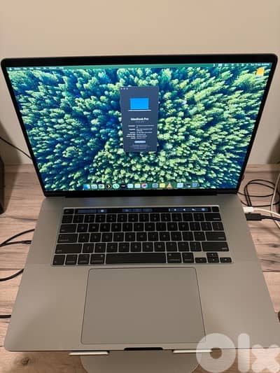MacBook Pro 16 Inch Core I9 32GB Ram / 512GB NVME