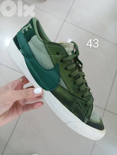 Nike shoes size 43