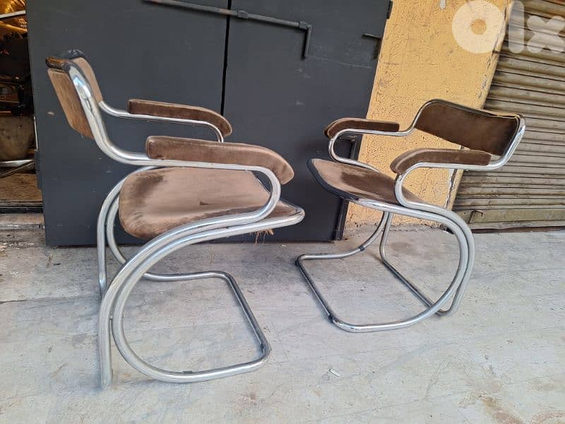 Set of Curved Chromed Steel Chairs, 1970s 1