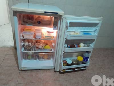 refregirater and freezer concord براد صغير كونكورد جيد جدا