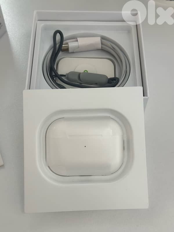 Airpods pro 2 gen new (open box) 3