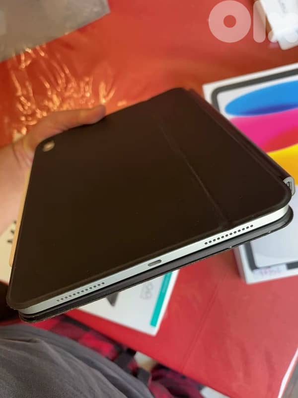 iPad A16 11th generation (2025) - 256GB - Like new + Full Bundle 13