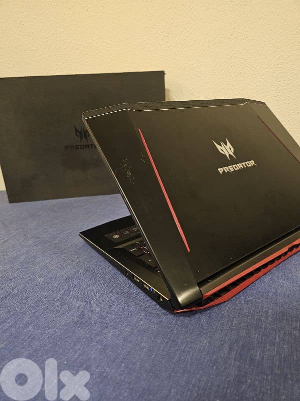 acer Predator Gaming Laptop 6GB GPU with box 2