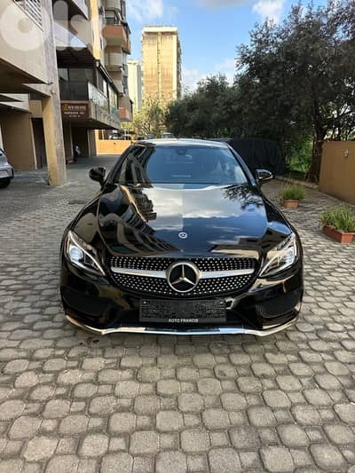 Mercedes C 300 coupe AMG-line 2018 black (clean carfax-66000 miles)