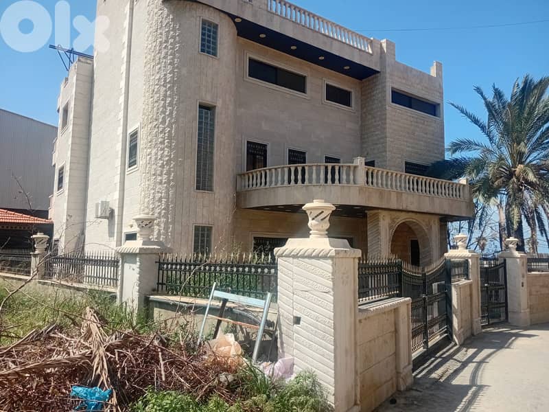 RWB155DL - Building for sale in Batroun 1