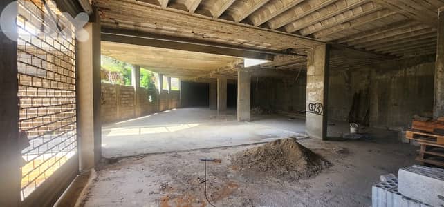 GMC251AJ Shop for rent in Mansourieh - محل للإيجار في المنصورية