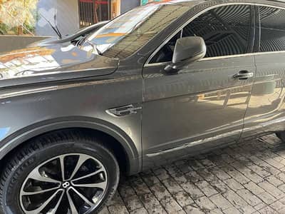 Bentley Bentayga 2017