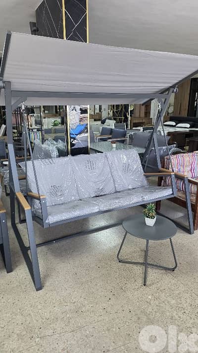 مرجوحة ستيل ٣ مقاعد.  Steel swing