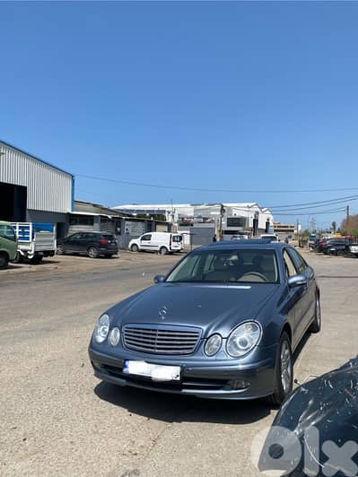 Mercedes-Benz E-Class 2003