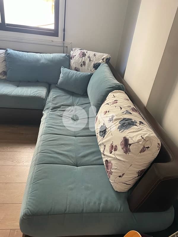 L-Shaped Sofa Set (Convertible to Bed) + single seater sofa 1