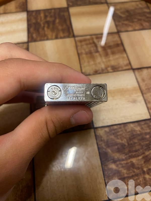 Dupont lighter 1