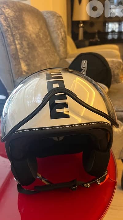 Helmet for motorcycle. خوذة موتوسيكل