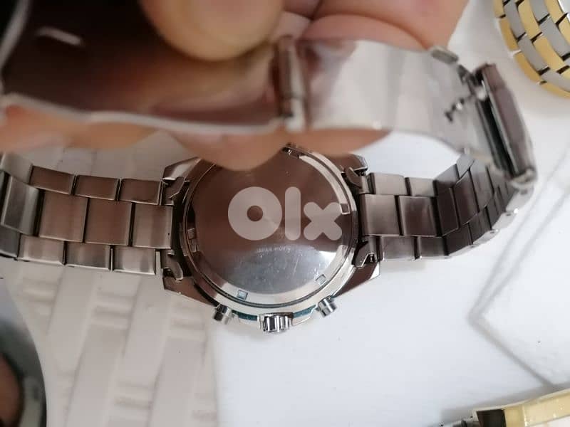 citizen quartz original 4