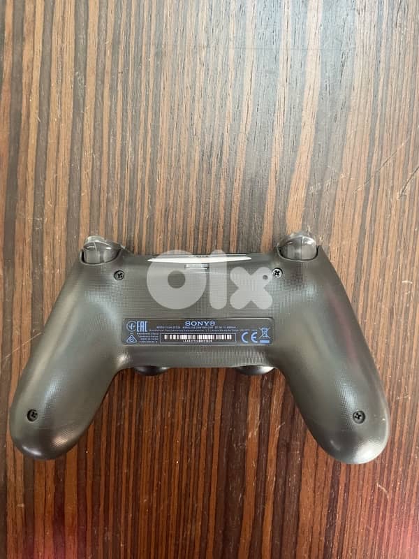 Ps4 slim used but like new 5