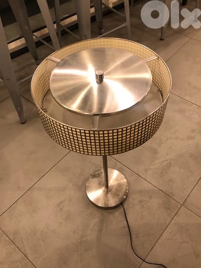 vintage chrome floor lamp like new . 125$