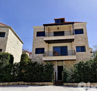 Villa for sale in Aannaya Stand alone