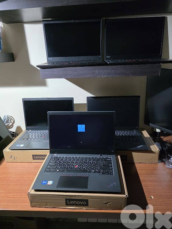 LAPTOP LENOVO THINKPAD T14S TOUCH I7  32 GB RAM NVME 512 GB GRADE A+ 1