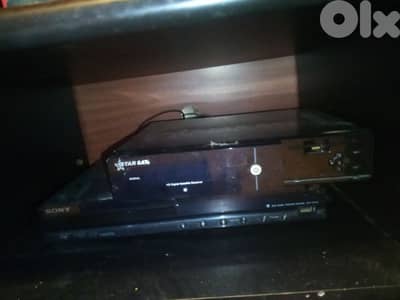 sony TV and dvd reader with receiver and speaker
