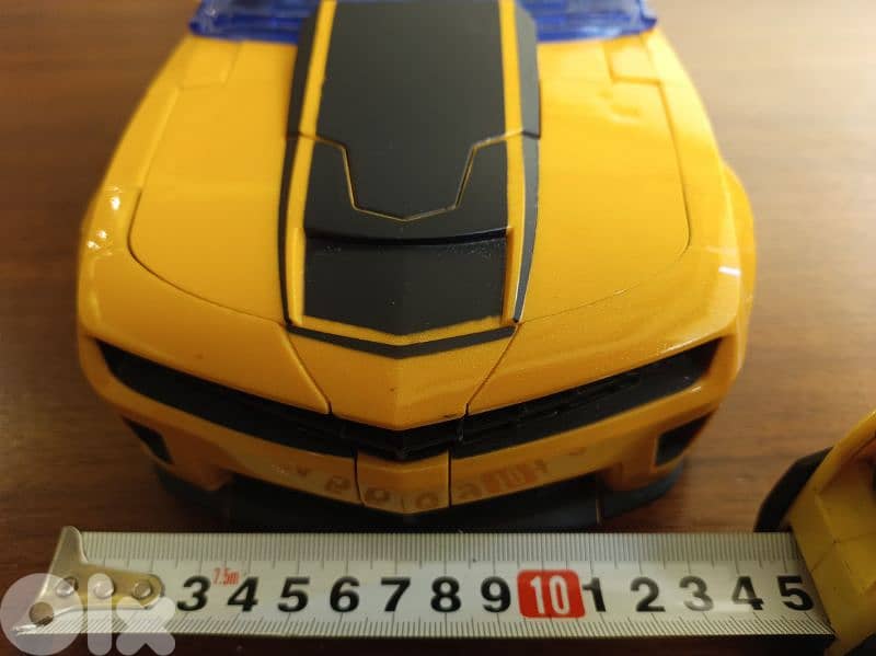 Bumblebee - Transformers 1 the movie 13