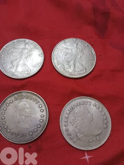 عملات وتحف نحاسية