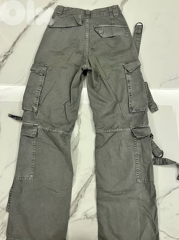 Bershka cargo jeans 1