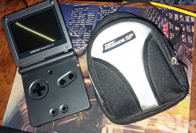 Game Boy Advance SP (AGS-101) 1