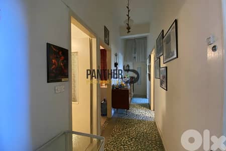 Apartment for sale in Achrafieh Ref#PA124 شقة للبيع في الأشرفية