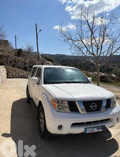 Nissan Pathfinder 2005