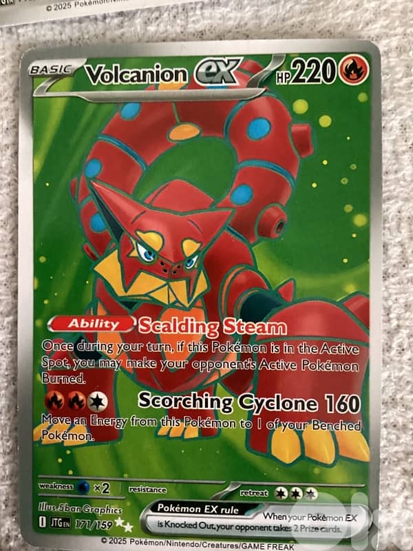 bundle of 20 Pokémon cards (very rare cards) comes with 2 Charizards 8