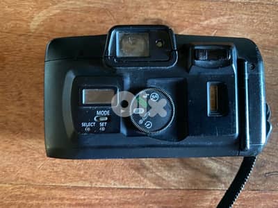 Canon Prima Zoom 65 Date – 35mm Film Camera