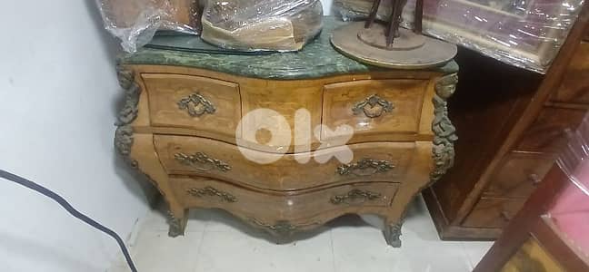 old fashion living room