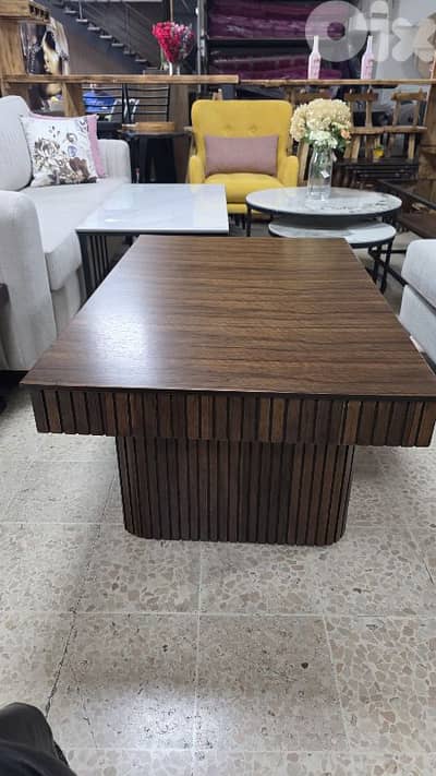 Center table mobilia طاولة نصف موبيليا