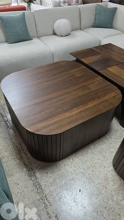 center table mobilia طاولة نصف موبيليا