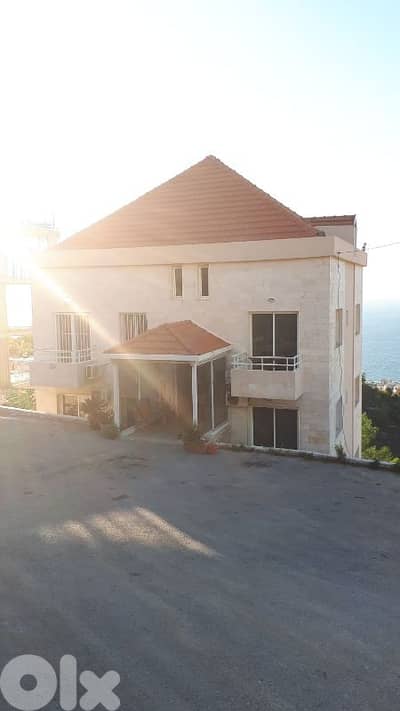 شقة مفروشة في ادما