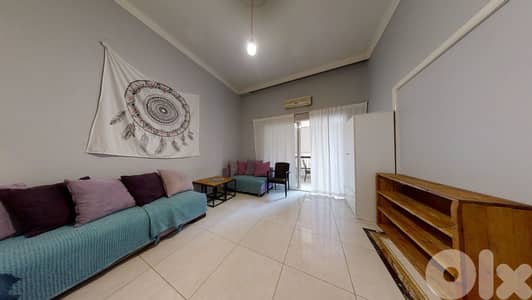 Apartment for Sale in Hamraشقة للبيع في الحمرا