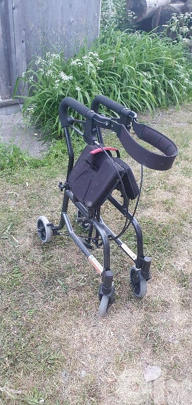 walker Elite, for Seniors 3