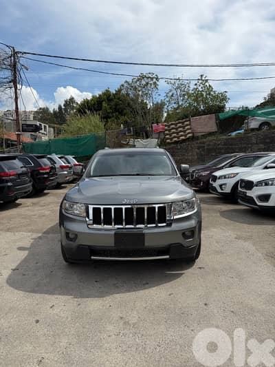 Jeep Grand Cherokee 2011 Laredo