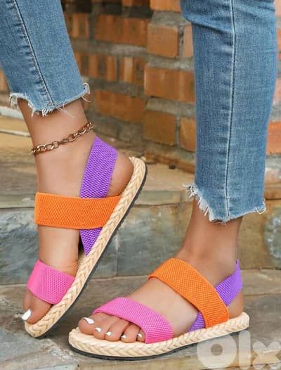 New Summer Fashionable Anti-Slip Woman Flat Sandal