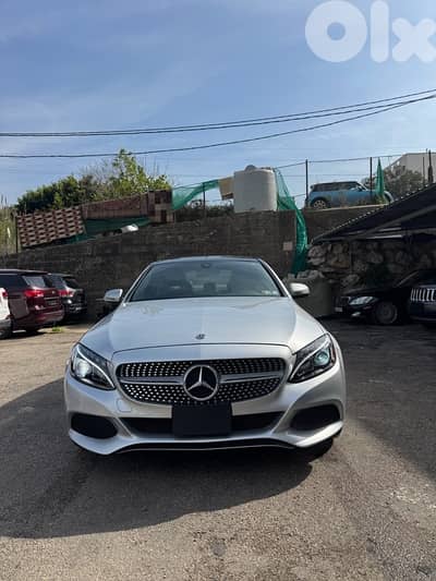 Mercedes-Benz C 300 2018 4matic Fully Loaded