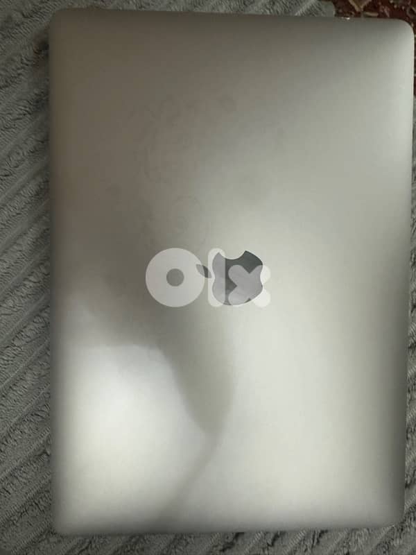 MacBook Pro 13-inch Like New 1