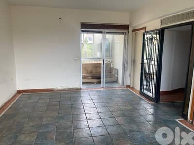 jounieh highway apartment 100 m sea view suitable for an office #3246