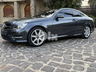 Mercedes-Benz C-Class 2012