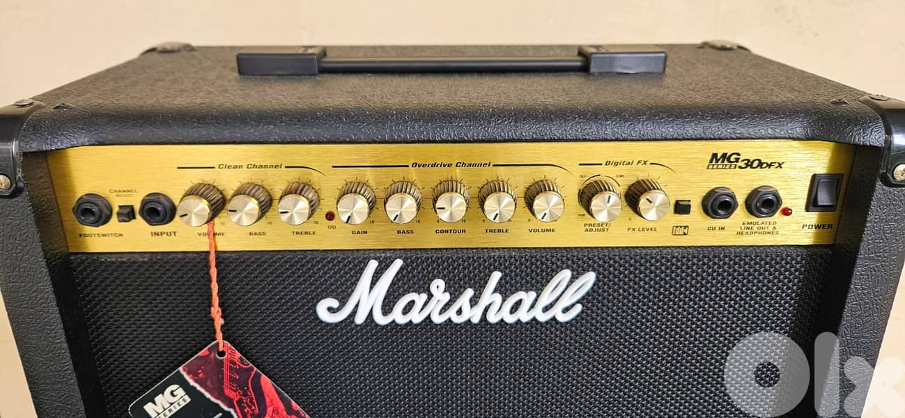 Complete Electric Guitar Setup – Like New Condition 8