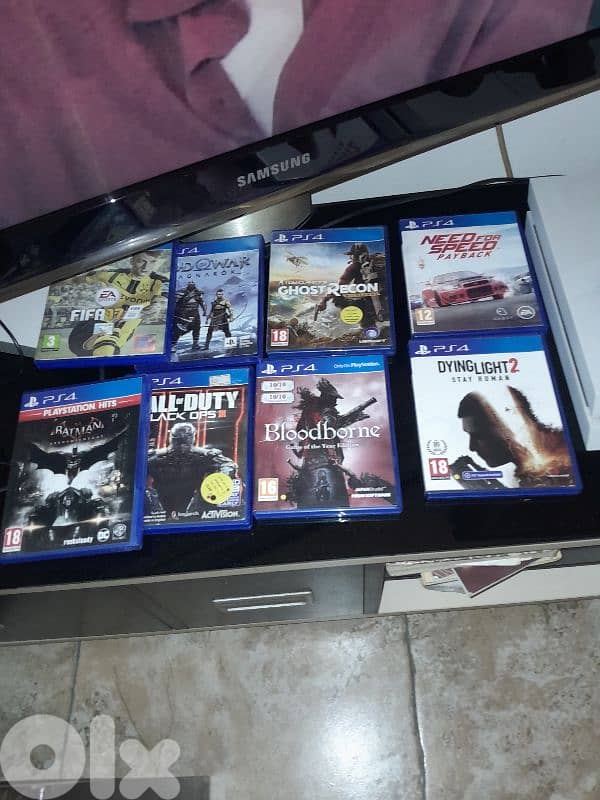 ps4 unsealed excellent condition not open 1