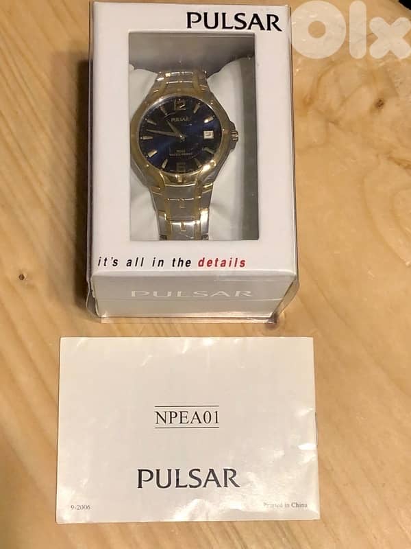 pulsar watch like new 1
