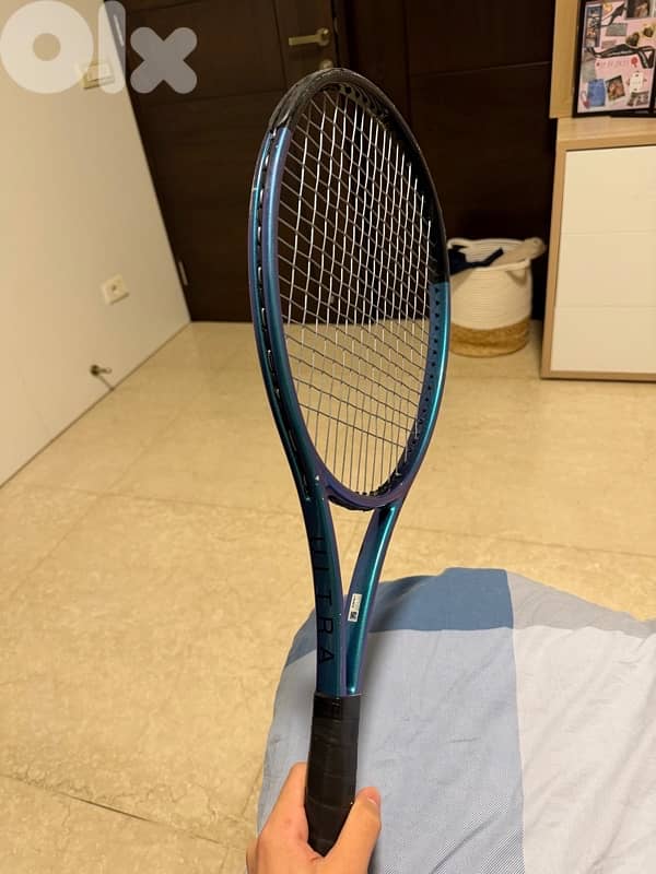 Wilson Ultra Pro (16x19) V4 Tennis Racket 4