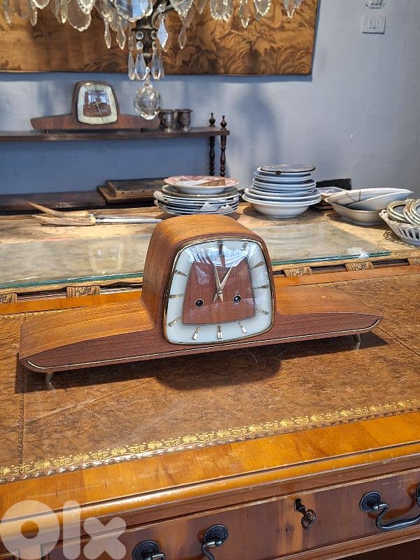 antique eurpean mantel clock 1